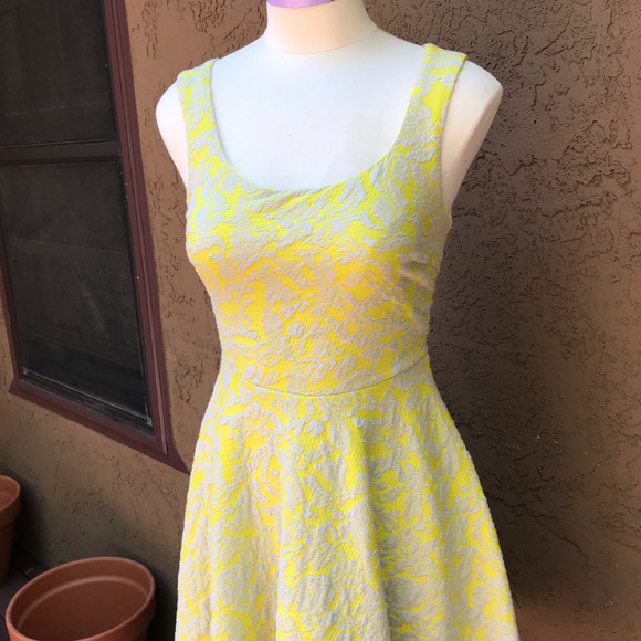 Stitch Fix yellow and gray dress - Picture 4 of 8